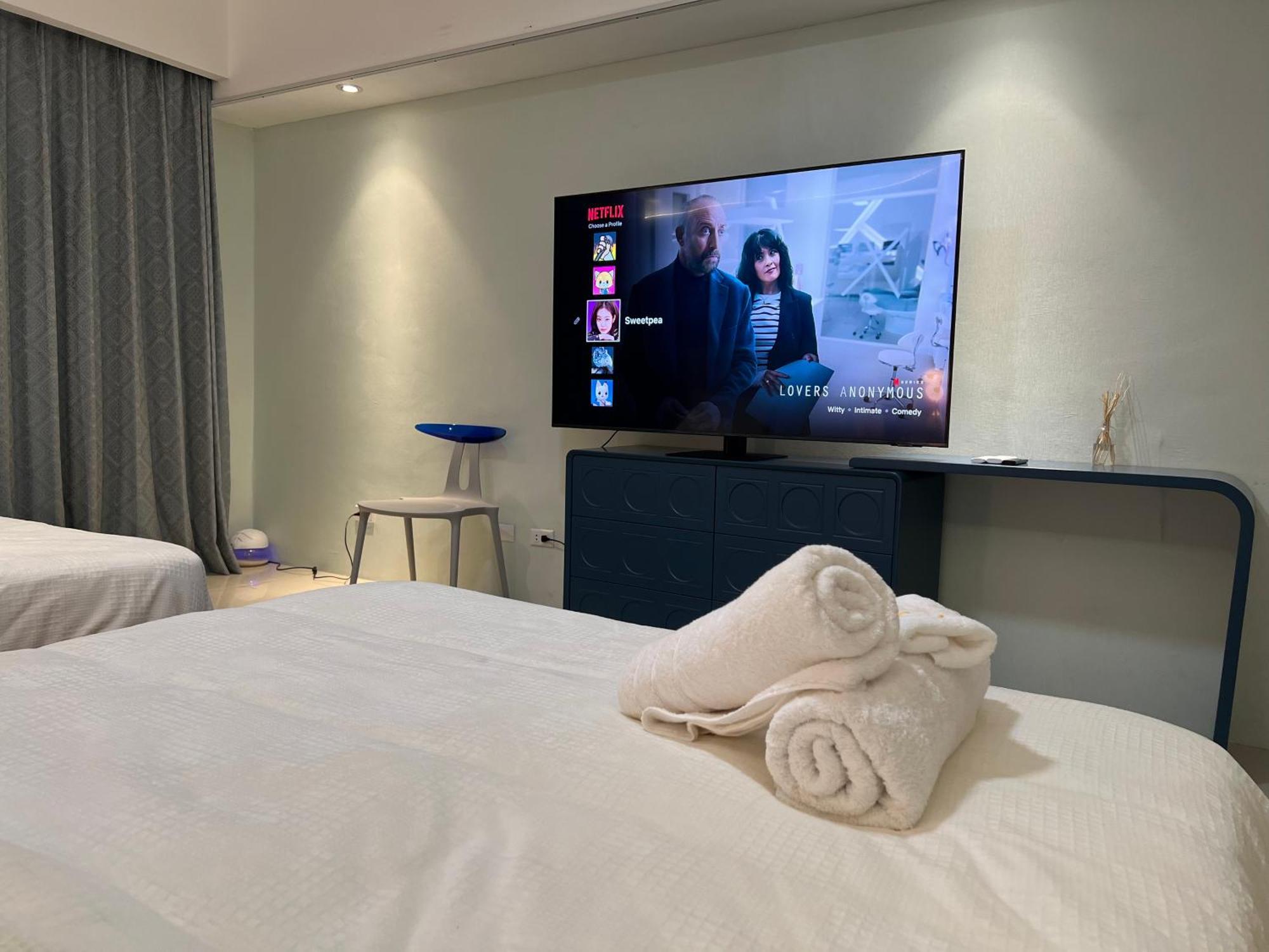 Luxurious European Style Penthouse Modern Apart Ment Cross City Of Dreams Okada Solaire Moa Airport Manila Eksteriør billede